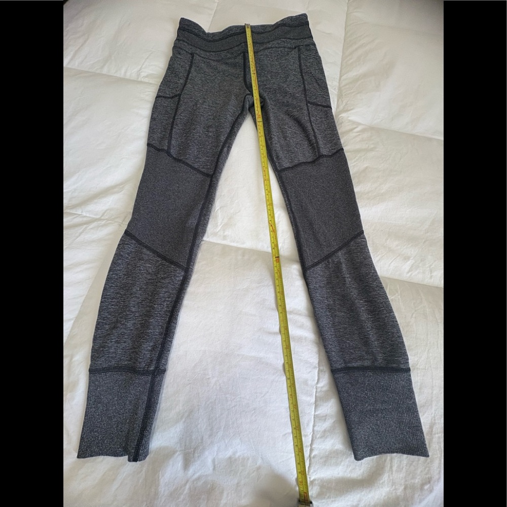 Scorpio Sol workout leggings
